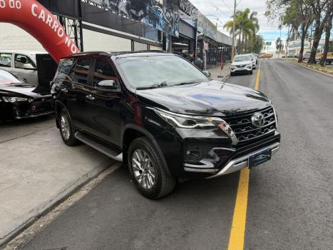 TOYOTA Hilux SW4 2.8 16V 4P SRX 4X4 7 LUGARES TURBO DIESEL AUTOM�TICO, Foto 3