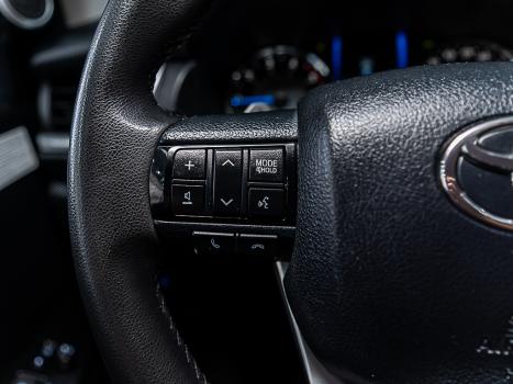 TOYOTA Hilux SW4 2.8 16V 4P SRX 4X4 7 LUGARES TURBO DIESEL AUTOM�TICO, Foto 14