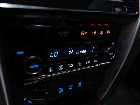 TOYOTA Hilux SW4 2.8 16V 4P SRX 4X4 7 LUGARES TURBO DIESEL AUTOM�TICO, Foto 20