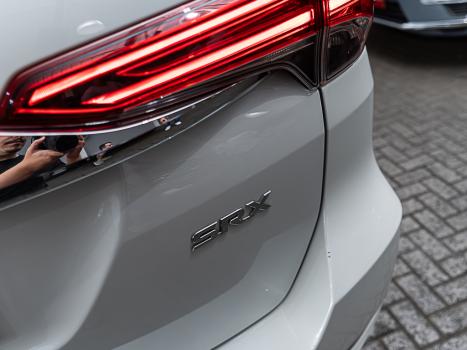 TOYOTA Hilux SW4 2.8 16V 4P SRX 4X4 7 LUGARES TURBO DIESEL AUTOM�TICO, Foto 33