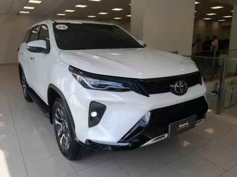 TOYOTA Hilux SW4 2.8 16V 4P SRX PLATINUM 4X4 TURBO DIESEL AUTOM�TICO, Foto 1