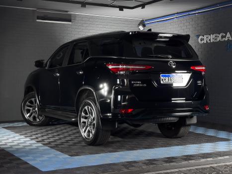 TOYOTA Hilux SW4 2.8 16V 4P SRX PLATINUM 4X4 7 LUGARES TURBO DIESEL AUTOM�TICO, Foto 6