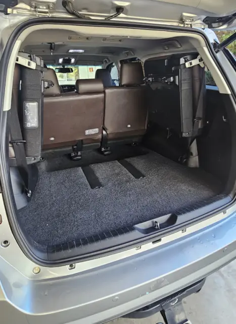 TOYOTA Hilux SW4 2.8 16V 4P SRX 4X4 7 LUGARES TURBO DIESEL AUTOM�TICO, Foto 12