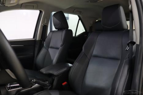TOYOTA Hilux SW4 2.8 16V 4P SRX 4X4 7 LUGARES TURBO DIESEL AUTOM�TICO, Foto 7