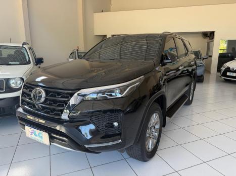 TOYOTA Hilux SW4 2.8 16V 4P SRX 4X4 7 LUGARES TURBO DIESEL AUTOM�TICO, Foto 1