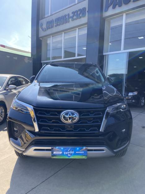 TOYOTA Hilux SW4 2.8 16V 4P SRX 4X4 7 LUGARES TURBO DIESEL AUTOM�TICO, Foto 3