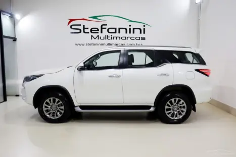 TOYOTA Hilux SW4 2.8 16V 4P SRX 4X4 7 LUGARES TURBO DIESEL AUTOM�TICO, Foto 11