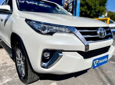 TOYOTA Hilux SW4 2.8 16V 4P SRX 4X4 7 LUGARES TURBO DIESEL AUTOM�TICO, Foto 20