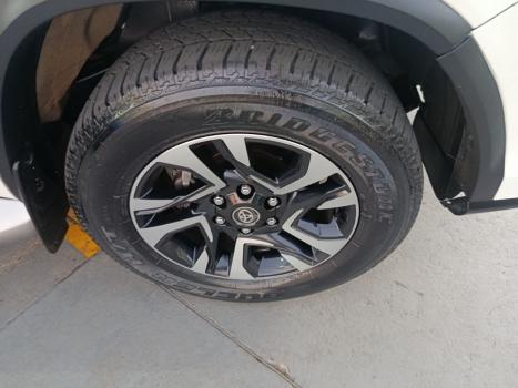TOYOTA Hilux SW4 2.8 16V 4P SRX 4X4 7 LUGARES TURBO DIESEL AUTOM�TICO, Foto 5