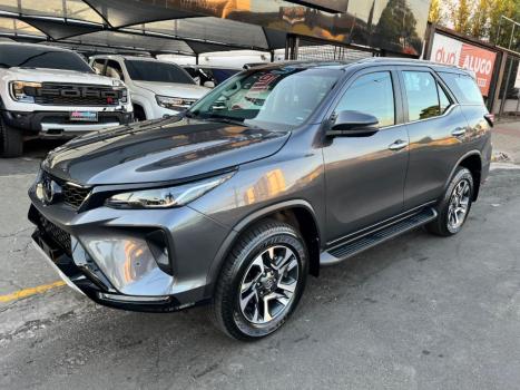 TOYOTA Hilux SW4 2.8 16V 4P SRX PLATINUM 4X4 7 LUGARES TURBO DIESEL AUTOM�TICO, Foto 2
