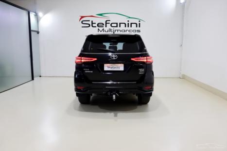 TOYOTA Hilux SW4 2.8 16V 4P SRX PLATINUM 4X4 7 LUGARES TURBO DIESEL AUTOM�TICO, Foto 12
