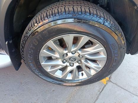 TOYOTA Hilux SW4 2.8 16V 4P SRX 4X4 7 LUGARES TURBO DIESEL AUTOMÁTICO, Foto 6