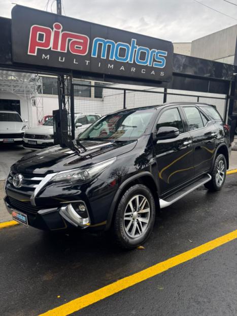 TOYOTA Hilux SW4 2.8 16V 4P SRX 4X4 7 LUGARES TURBO DIESEL AUTOMÁTICO, Foto 1