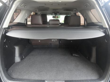 TOYOTA Hilux SW4 2.8 4P SRX 4X4 TURBO DIESEL AUTOMÁTICO, Foto 7