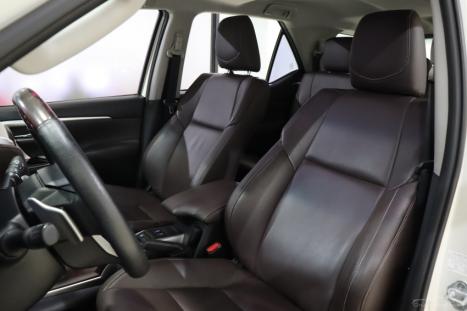 TOYOTA Hilux SW4 2.8 16V 4P SRX 4X4 7 LUGARES TURBO DIESEL AUTOMÁTICO, Foto 7