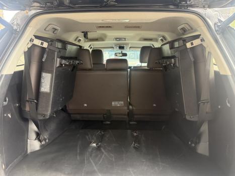 TOYOTA Hilux SW4 2.8 16V 4P SRX 4X4 7 LUGARES TURBO DIESEL AUTOMÁTICO, Foto 8