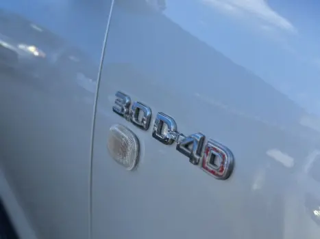 TOYOTA Hilux SW4 3.0 16V 4P SRV 4X4 TURBO DIESEL AUTOMTICO, Foto 16