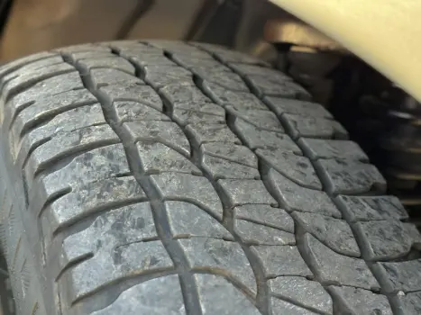 TOYOTA Hilux SW4 3.0 16V 4P SRV 4X4 TURBO DIESEL AUTOMTICO, Foto 17