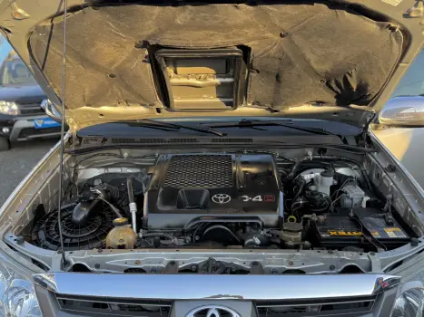 TOYOTA Hilux SW4 3.0 16V 4P SRV 4X4 TURBO DIESEL AUTOMTICO, Foto 19