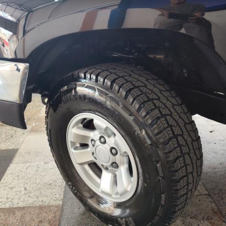 TOYOTA Hilux SW4 3.0 16V 4P 4X4 SRV TURBO DIESEL, Foto 12