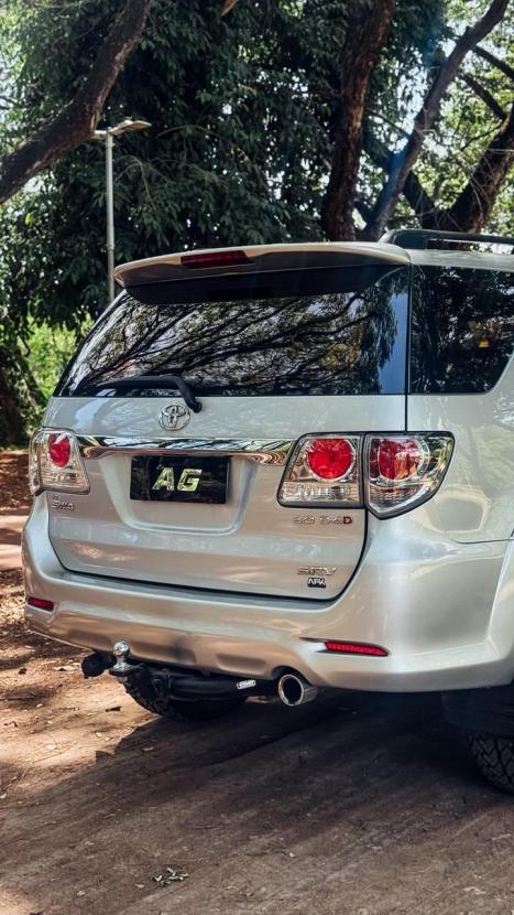 TOYOTA Hilux SW4 3.0 V6 12V 4P SRV 4X4 TURBO DIESEL AUTOMTICO, Foto 7