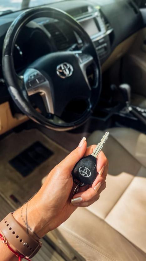 TOYOTA Hilux SW4 3.0 V6 12V 4P SRV 4X4 TURBO DIESEL AUTOMTICO, Foto 12