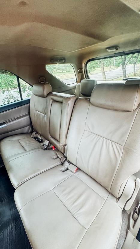 TOYOTA Hilux SW4 3.0 16V 4P SRV 4X4 7 LUGARES TURBO DIESEL AUTOMTICO, Foto 10