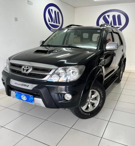 TOYOTA Hilux SW4 3.0 V6 12V 4P SRV 4X4 TURBO DIESEL AUTOMTICO, Foto 1