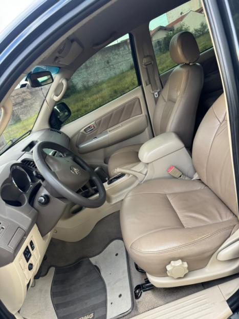 TOYOTA Hilux SW4 3.0 16V 4P 4X4 SRV TURBO DIESEL, Foto 13