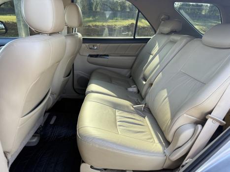 TOYOTA Hilux SW4 3.0 16V 4P SRV 4X4 TURBO DIESEL AUTOM�TICO, Foto 9