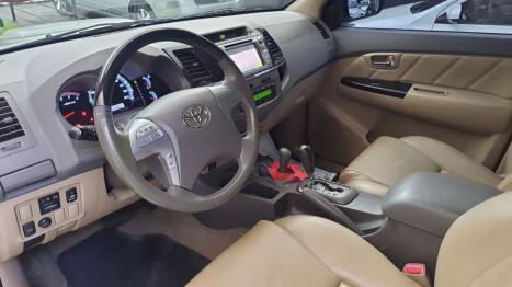 TOYOTA Hilux SW4 3.0 16V 4P 4X4 SRV TURBO DIESEL, Foto 7