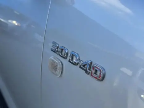 TOYOTA Hilux SW4 3.0 V6 12V 4P SRV 4X4 TURBO DIESEL AUTOM�TICO, Foto 17