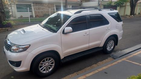 TOYOTA Hilux SW4 3.0 16V 4P SRV 4X4 7 LUGARES TURBO DIESEL AUTOM�TICO, Foto 3