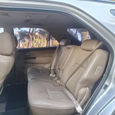 TOYOTA Hilux SW4 3.0 V6 12V 4P SRV TURBO DIESEL AUTOM�TICO, Foto 10