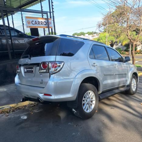 TOYOTA Hilux SW4 3.0 16V 4P SRV 4X4 TURBO DIESEL AUTOMÁTICO, Foto 6