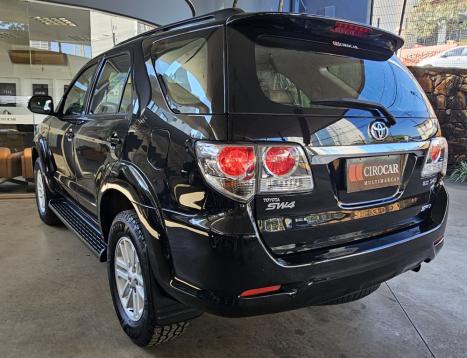 TOYOTA Hilux SW4 3.0 16V 4P SRV 4X4 TURBO DIESEL AUTOM�TICO, Foto 5