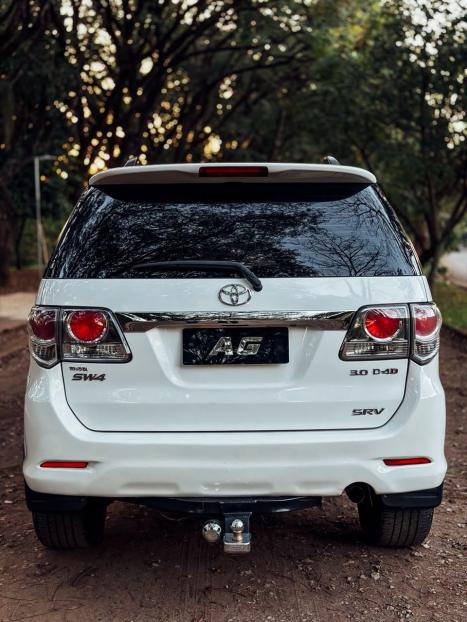 TOYOTA Hilux SW4 3.0 V6 12V 4P SRV 4X4 TURBO DIESEL AUTOM�TICO, Foto 15