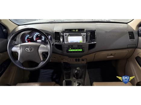 TOYOTA Hilux SW4 3.0 16V 4P SRV 4X4 TURBO DIESEL AUTOM�TICO, Foto 8