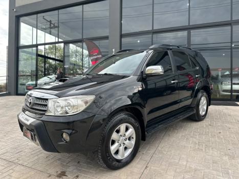 TOYOTA Hilux SW4 3.0 16V 4P SRV 4X4 TURBO DIESEL AUTOM�TICO, Foto 2