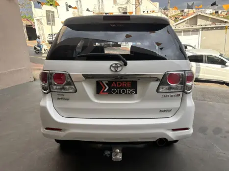 TOYOTA Hilux SW4 3.0 16V 4P SRV 4X4 TURBO DIESEL AUTOMÁTICO, Foto 9