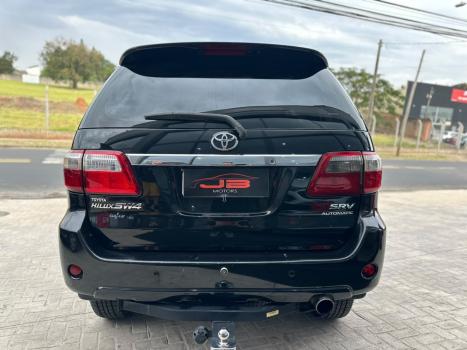 TOYOTA Hilux SW4 3.0 16V 4P SRV 4X4 TURBO DIESEL AUTOMÁTICO, Foto 5