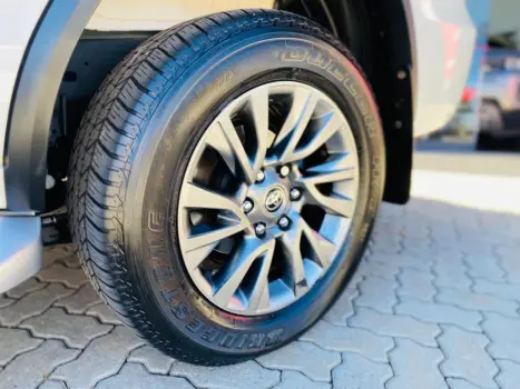 TOYOTA Hilux SW4 , Foto 13