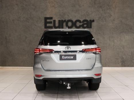 TOYOTA Hilux SW4 , Foto 7