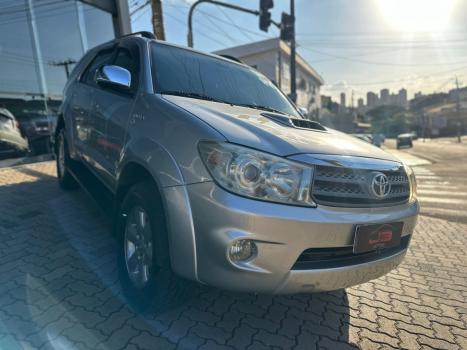 TOYOTA Hilux SW4 , Foto 3