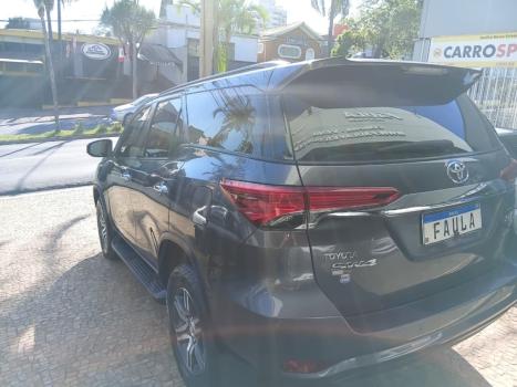 TOYOTA Hilux SW4 , Foto 5
