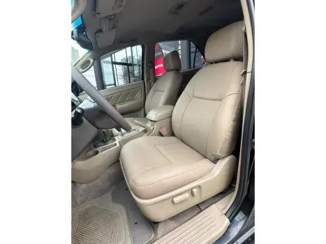 TOYOTA Hilux SW4 , Foto 6