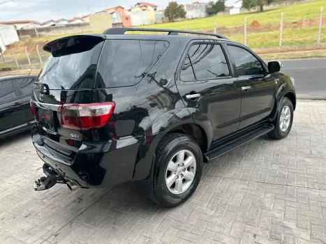TOYOTA Hilux SW4 , Foto 7