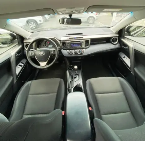 TOYOTA RAV 4 2.0 16V 4P AUTOM�TICO, Foto 8