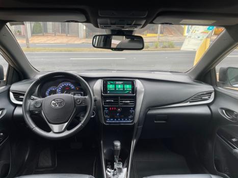TOYOTA Yaris Hatch 1.5 16V 4P FLEX XLS MULTIDRIVE AUTOMTICO CVT, Foto 9