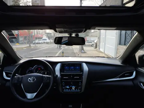TOYOTA Yaris Hatch 1.5 16V 4P FLEX XLS CONNECT MULTIDRIVE AUTOMTICO CVT, Foto 13